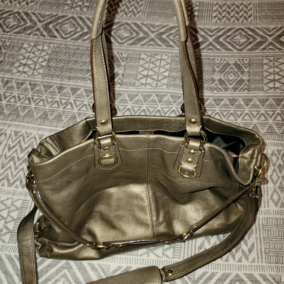 Vintage Coach Ashley in Dark Gold - Picture 9 of 13